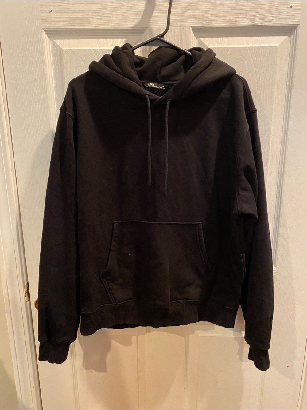 Men's Black Pullover Hoodie with Kangaroo Pocket size M